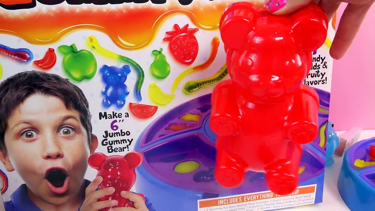 GIANT RAINBOW GUMMI BEAR Gummy Factory Create Gummi Bears Sweet N Sour Candy Kit Unboxing Video