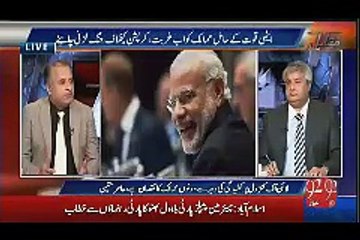 جب سول حکمرانوں پرکرپشن کےبڑےبڑےالزامات ہوں توملٹری سیکیورٹی پالیسی اورفارن پالیسی اپنے ہاتھ میں لےلیتی ہے۔روف کلاسرا