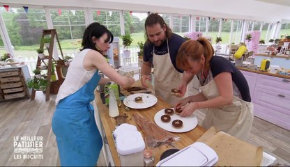 Chris termine en urgence