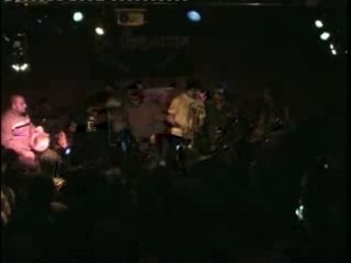 natty roots featuring amazigh kateb- War