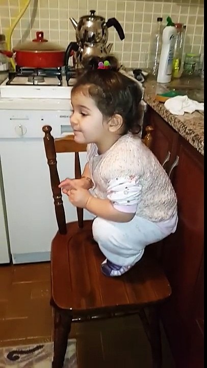 TAVUKLARI PİŞİRMİŞEM HACIYIDA ÇARŞIYA GÖNDERMİŞEM -)