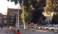 Adana Valiliği önünde patlama... Olay sonrası en net görüntüler