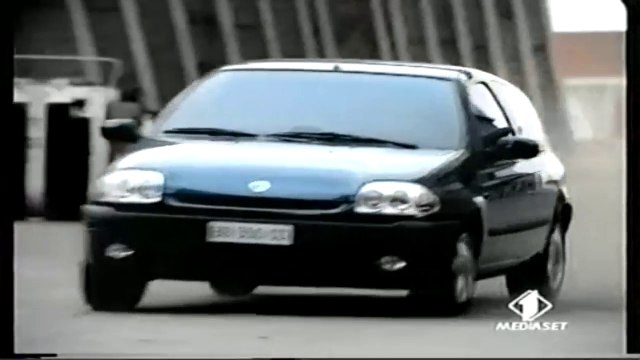renault clio 16V spot (1999)