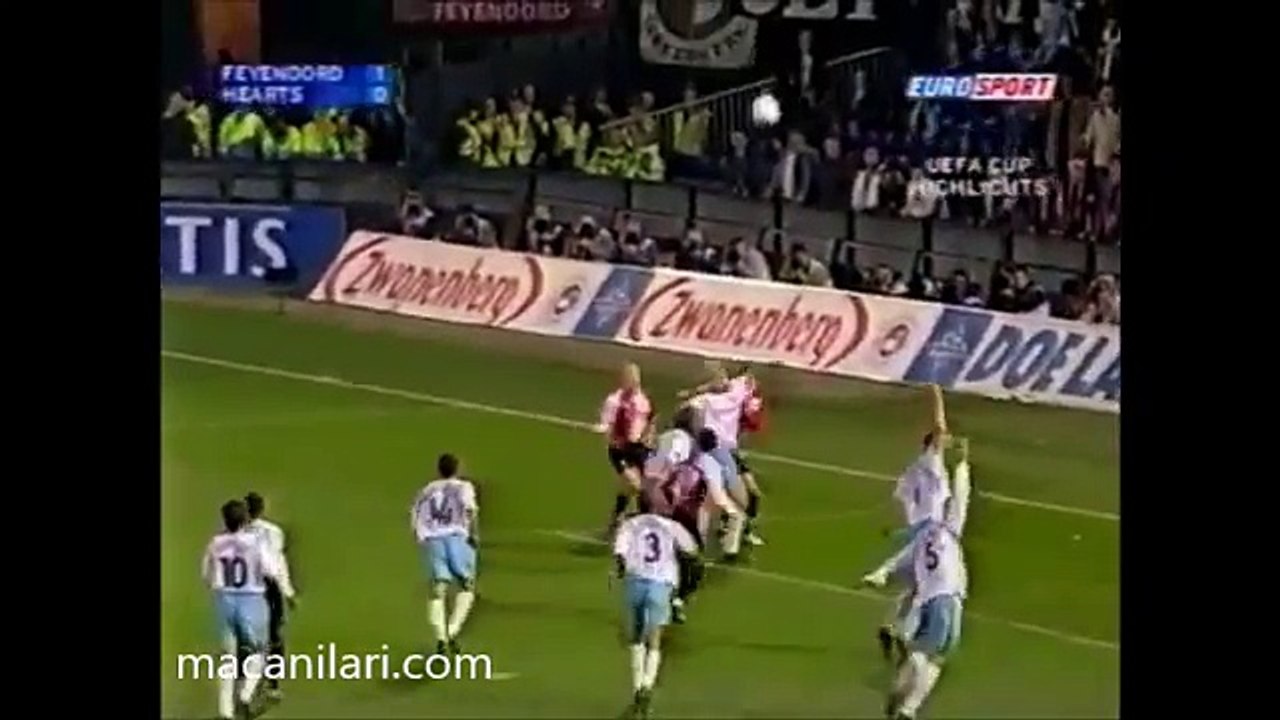 21.10.2004 - 2004-2005 UEFA Cup Group A Matchday 1 Feyenoord 3-0 Heart of Midlothian FC