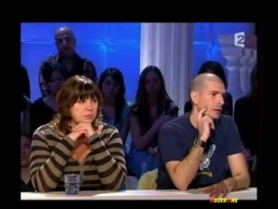 AKHENATON CHEZ ARDISSON http://rapadonf.free.fr