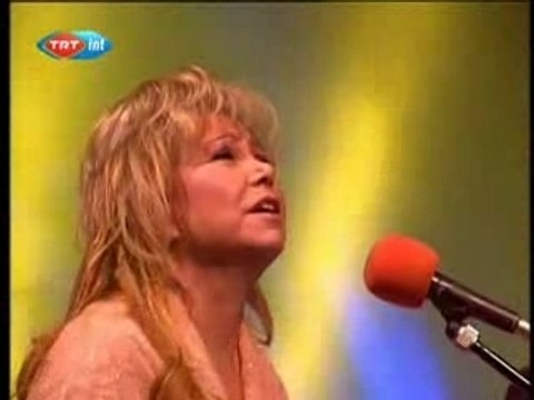 Bedia Akartürk - Bir Çift Turna Gördüm