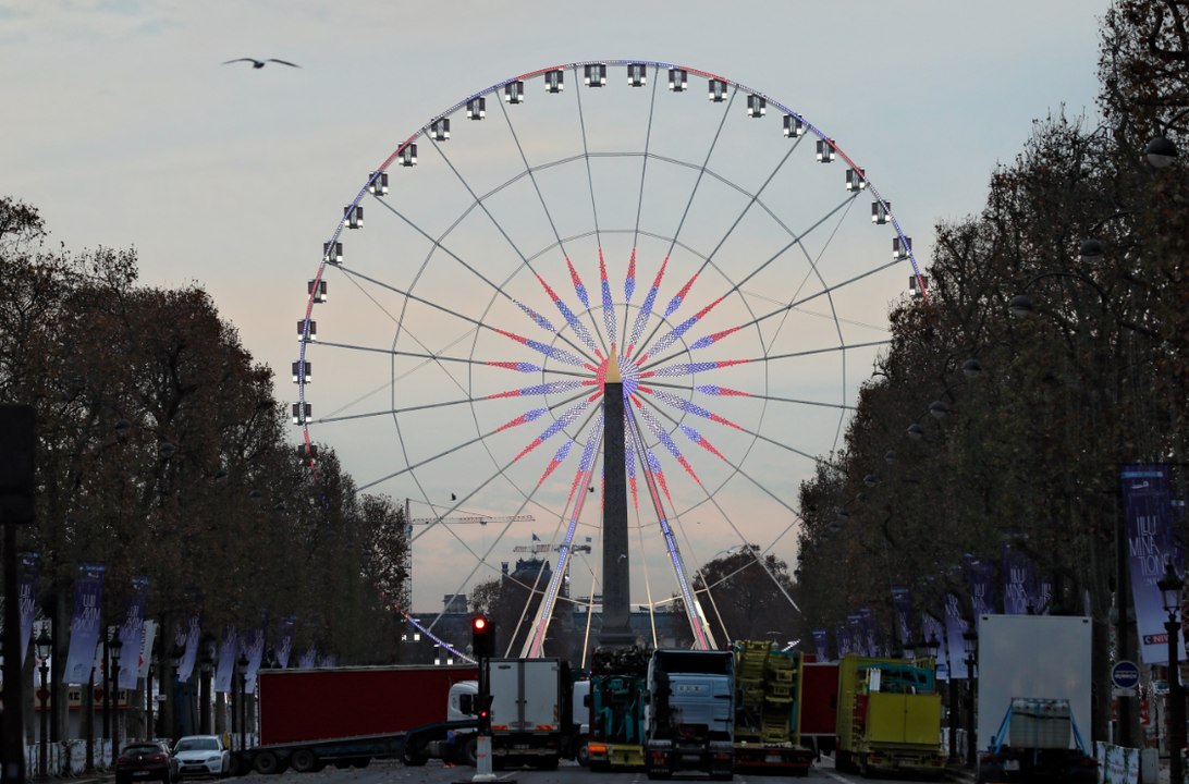 Manifestation des forains place de la Concorde à Paris