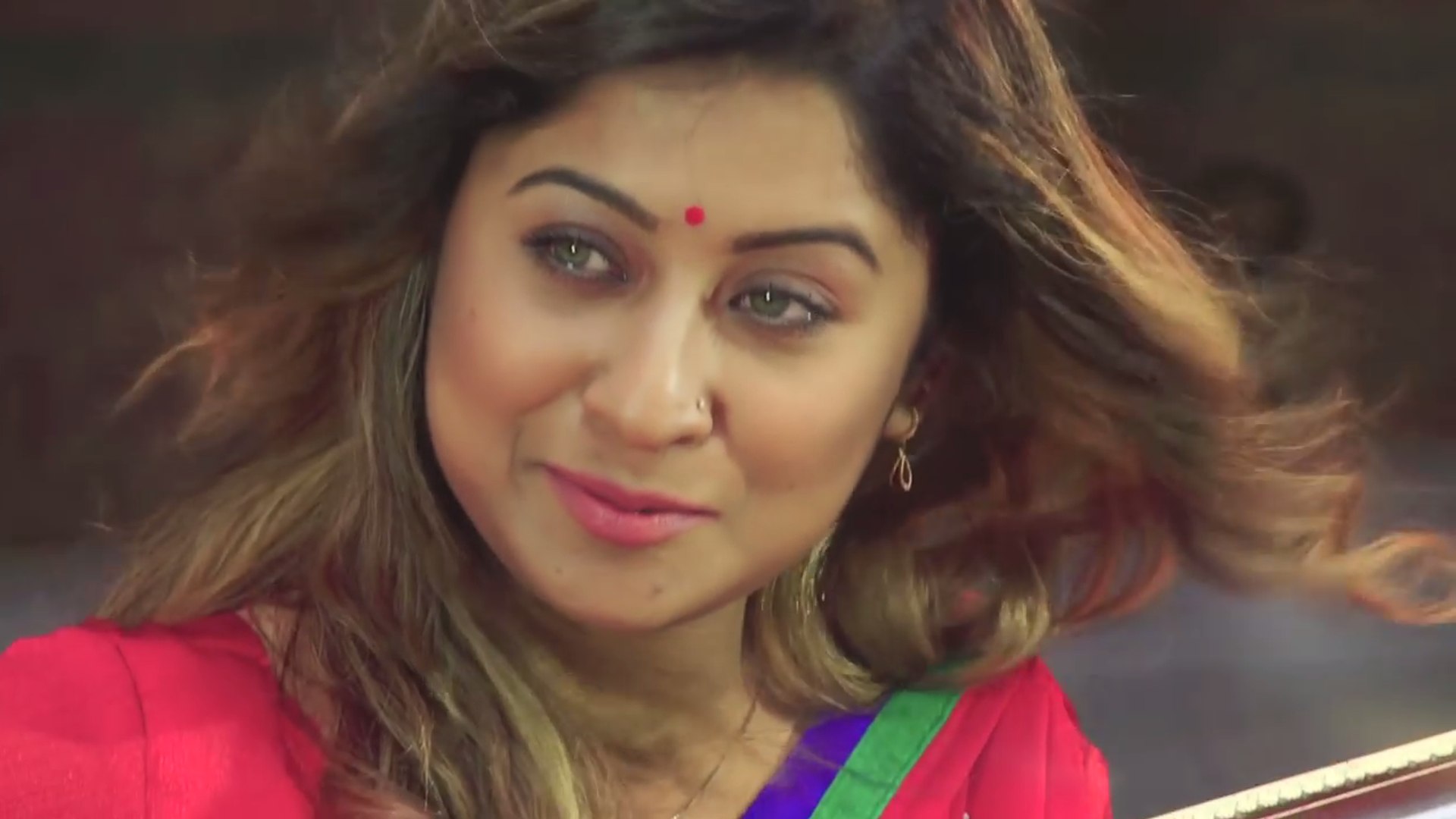 ⁣Dokhina Hawa - Bangla Sexy Romantic Song 2016
