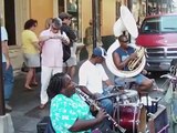 Neighborhood Street Performer Destroys Everything You Ever Thought About The Clarinet
