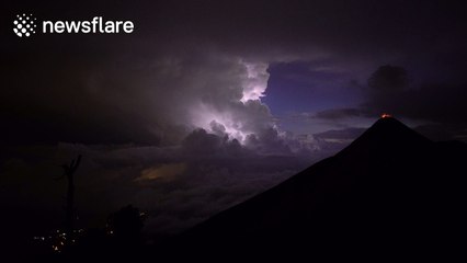 Stunning timelapse of a lightning storm over active Guatemalan volcano