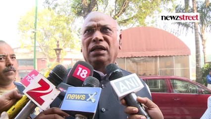 मल्लिकार्जुन खरगे ने राजनाथ सिंह के घर बैठक से किया इनकार।