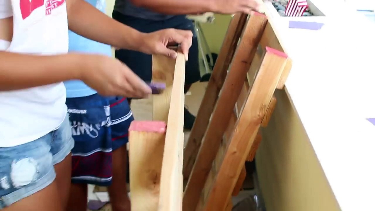 Bring Pallets Into The Bedroom. 8 Creative Designs That Will Inspire You