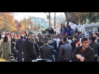 Report TV - AKIP proteste per 12 ore, kërkojnë mos miratimi e ligjit te mbetjeve