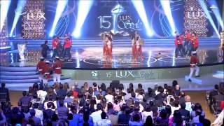 Ali Zafars Exciting Dance Performance at Lux Style Awards 2016