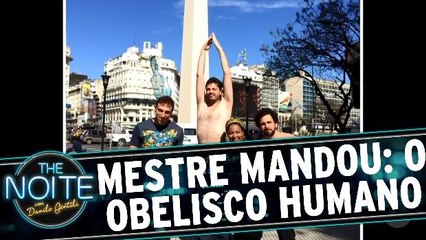 Mestre Mandou: O Impressionante Obelisco Humano 🏢