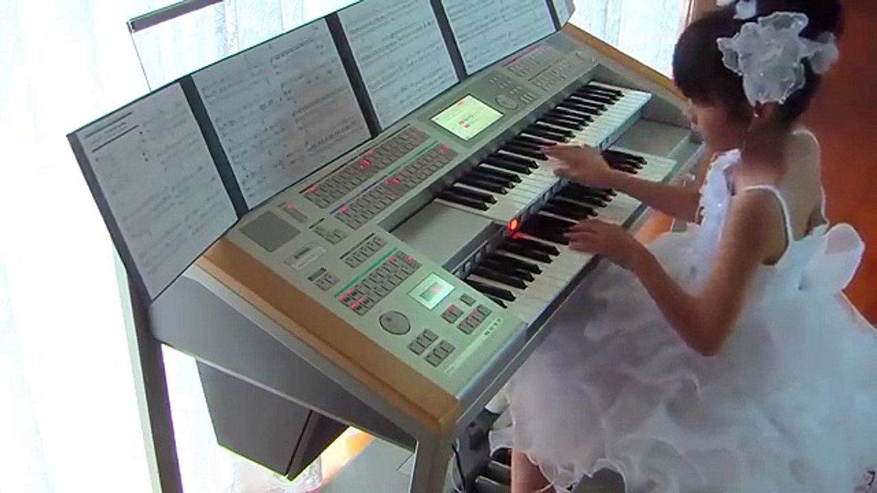 When you start playing the keyboard will not believe