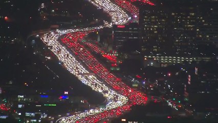 Regardez les bouchons incroyables au USA pour Thanksgiving. Fou...