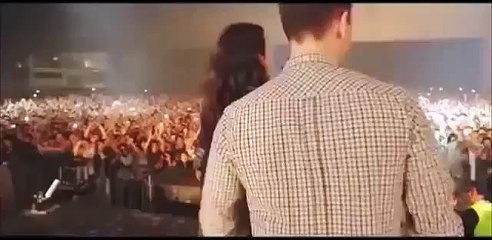 Skrillex gets knocked out at Mexico Gig! OUCH!!! HD 2013