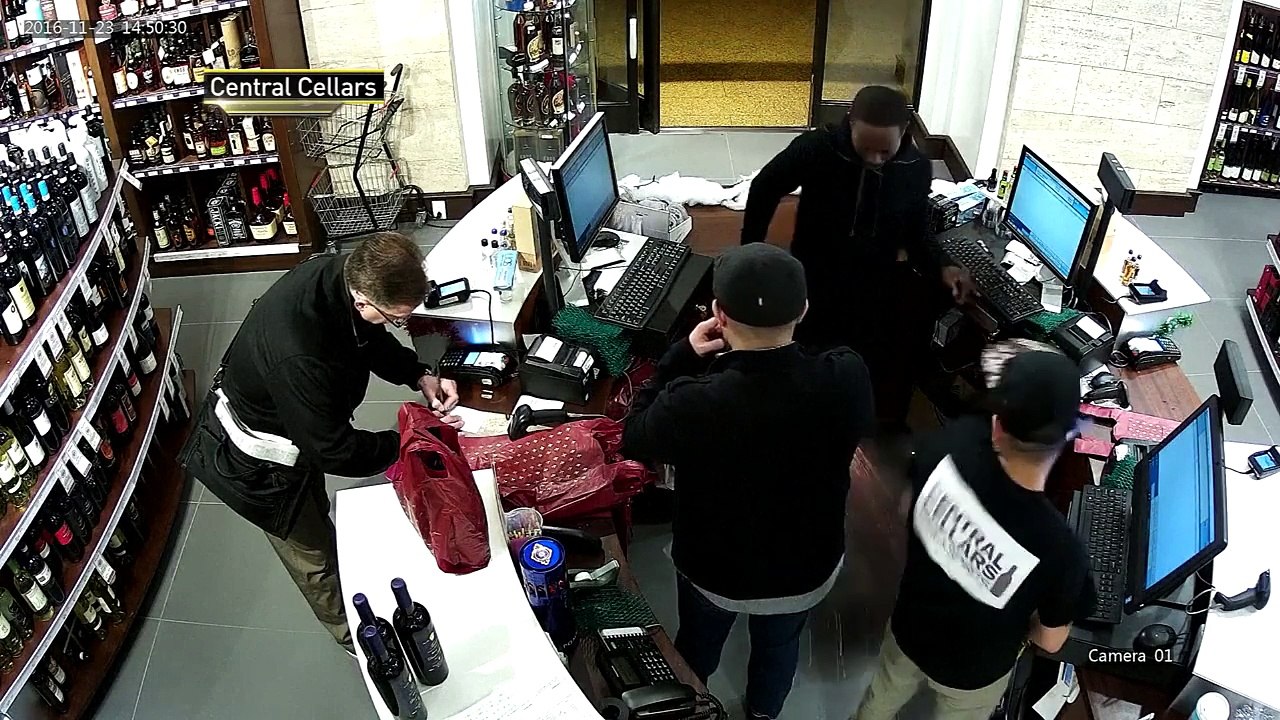 Etats-Unis: Un homme grièvement brûlé après l'explosion de sa cigarette électronique