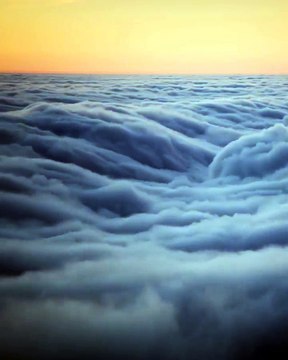 Des vagues de nuages