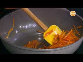 طاجن دجاج بالبصل المكرمل| غادة التلي