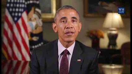 Obama pide reflexionar sobre lo que "une" a los estadounidenses en Acción de Gracias