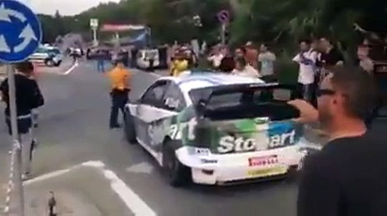 Göbekde 4WD İle Böyle Dönülür Helal Olsun =)