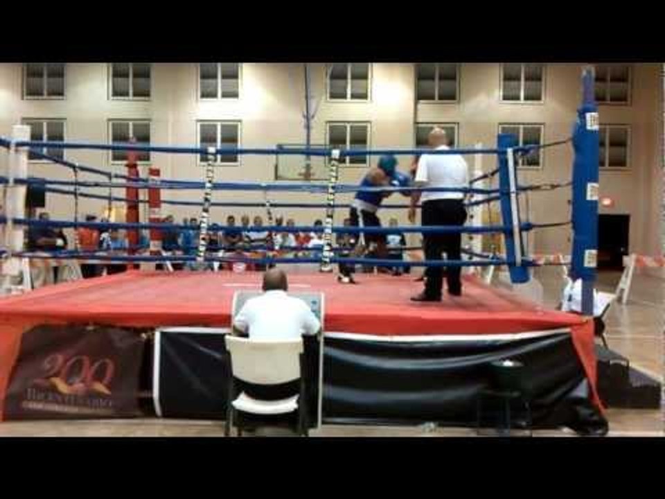 EL CURRO AKA CHOCOLATE VS VILLEGAS 2012 CAMPEONATO AMATEUR