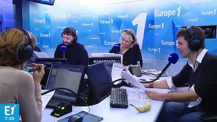 Débat de l'entre-deux tours : Alain Juppé, le geste qui ne trompe pas !