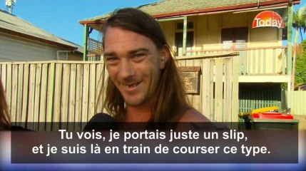 Video herunterladen: Cette interview d'un super-héros australien est forcément devenue virale