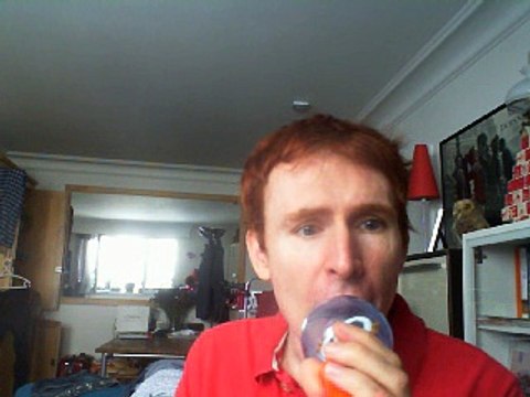 Wiwi égratigne Phuket finest de Jason Voriz & Seth Gueko