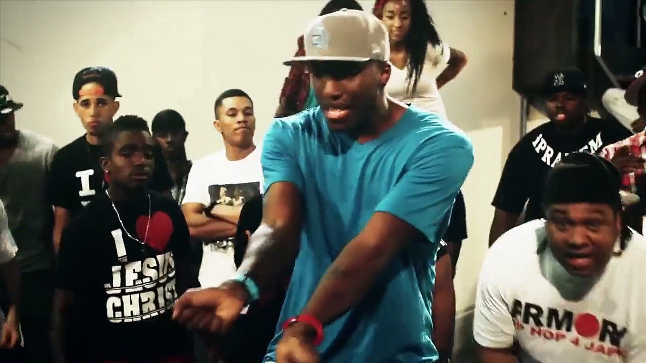 Tedashi ft. LeCrae - Dum Dum