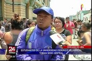 Estudiantes de la Universidad Federico Villarreal toman local central
