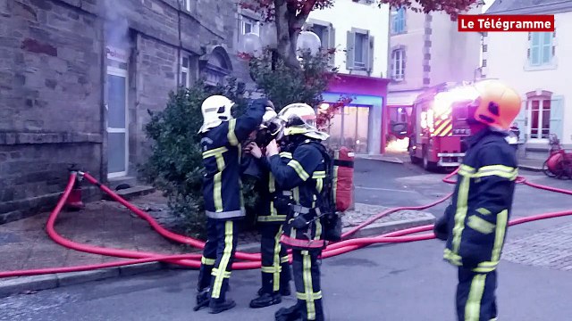 Carhaix. De la fumée dans les anciens locaux du Poher Hebdo