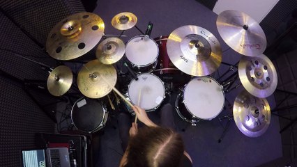 Łukasz Bolo Tomczak - Moderat - RUNNING Drum Cover [Versusdrummer]