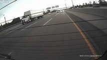 Un camion oublie de freiner et c'est le drame sur l'autoroute
