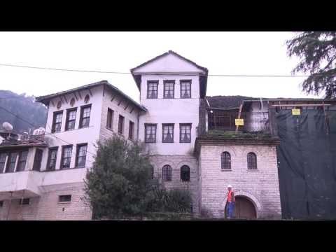 Restaurohet ish-shtëpia e Enver Hoxhës - Top Channel Albania - News - Lajme