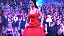 Selena Gomez Wins 
