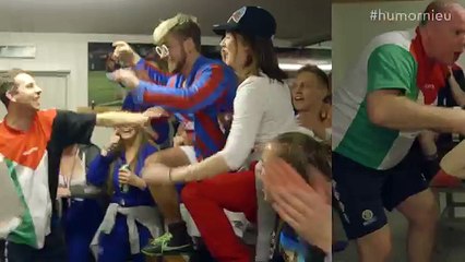 Mira un partido de fútbol  con todos los jugadores ebrios