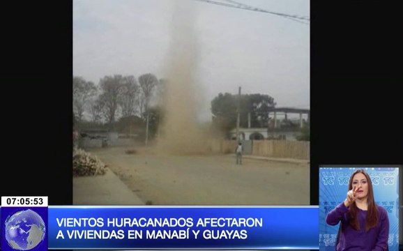 Vientos huracanados afectaron a viviendas en Manabí y Guayas
