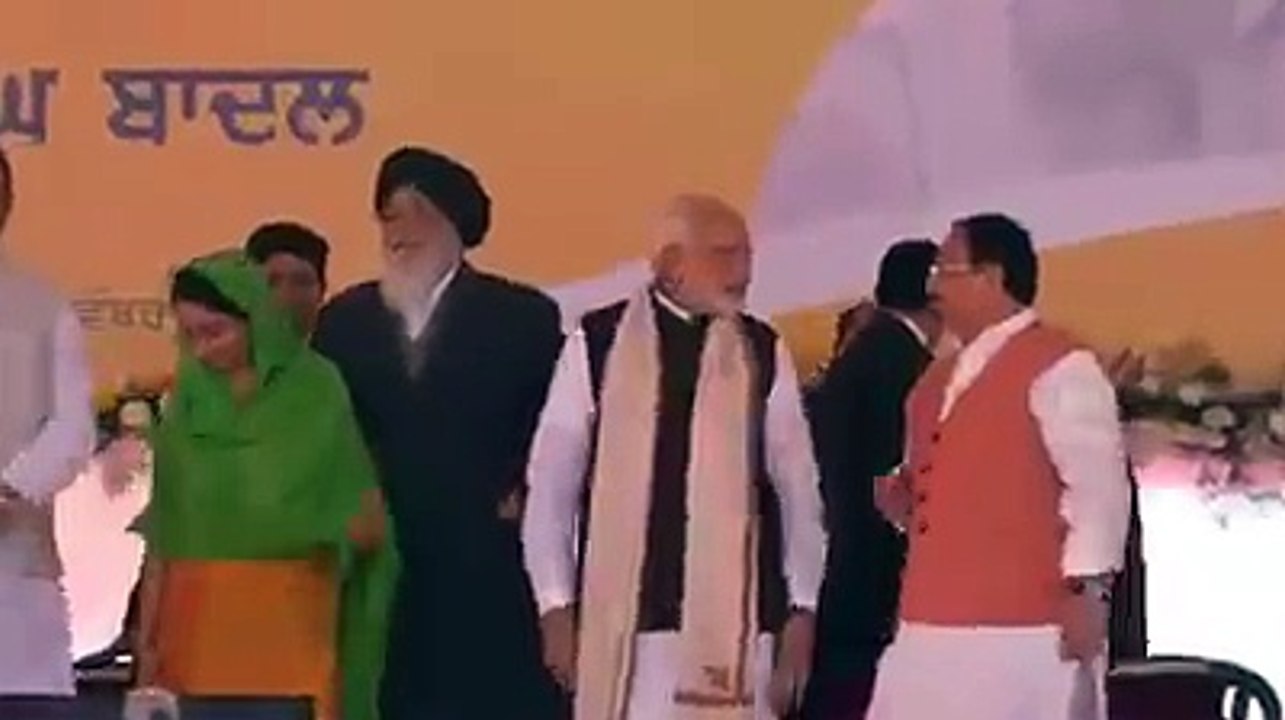 Sukhbir vs modi