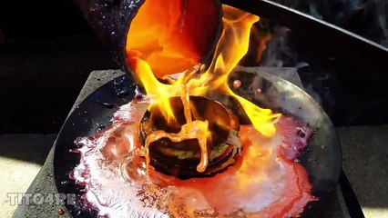Alguém decidiu derramar COBRE fundido num BIG MAC e os resultados são TERRÍVEIS!