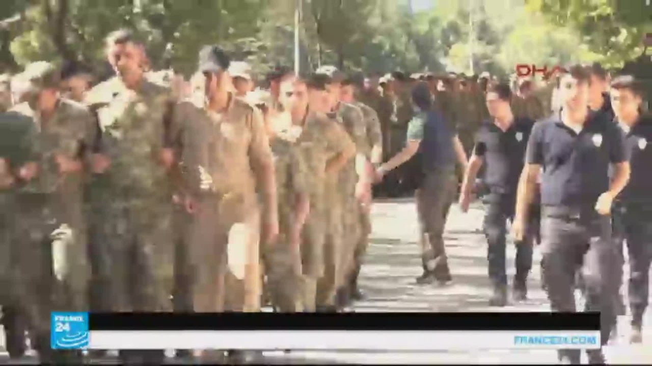 أردوغان يهدد بفتح الحدود التركية أمام المهاجرين