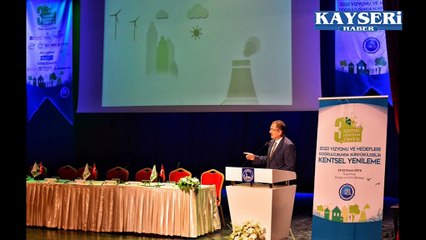 BAKAN ÖZHASEKİ 3. KENTSEL DÖNÜŞÜM ZİRVESİ’NE KATILDI
