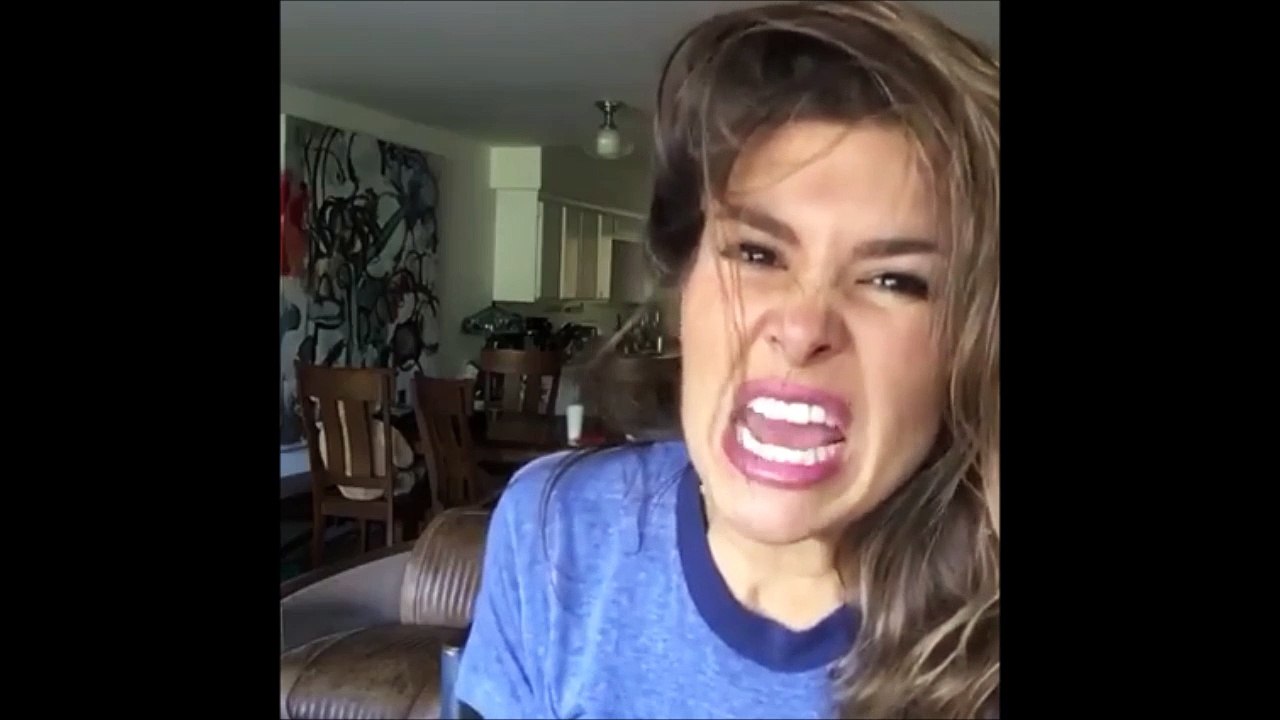 Les femmes parfaites : belles et droles! Bon Week-end...