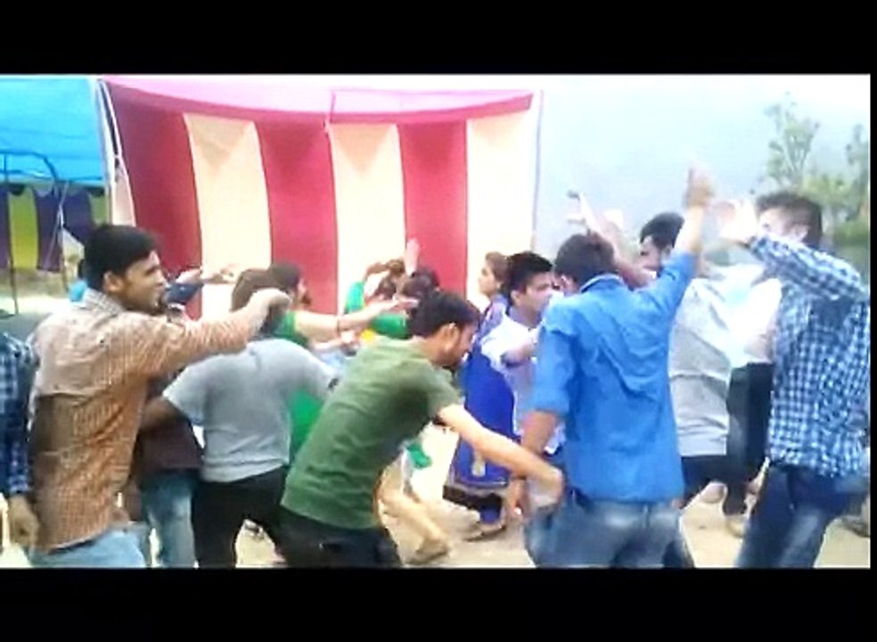 Jounsari Himachali Girls DJ Beats Nati Dance In Wedding Party