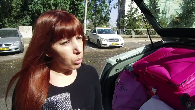 Israelíes rescatan pertenencias tras cuatro días de incendios