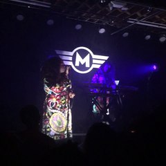 The trio King performing at Motorco Music Hall