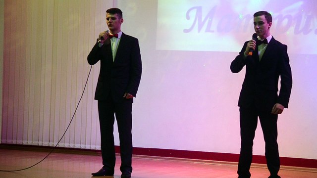 МУЗЫКУ ПОСЛУШАЙ!