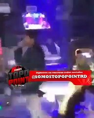 El Poeta Callejero pasa una gran vergüenza contado en una discoteca vacía solo con 7 pelagatos